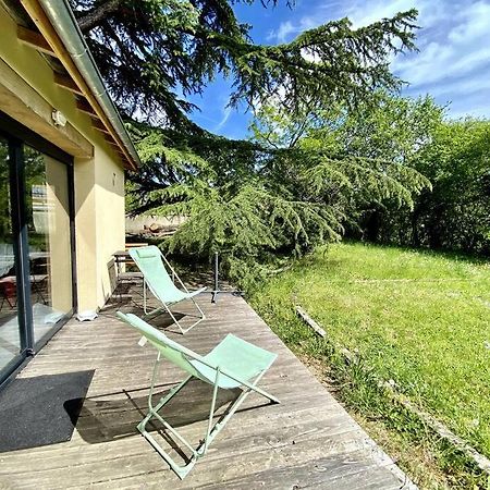 La Lande - Petite Maison Avec Jardin Vendat Exterior photo